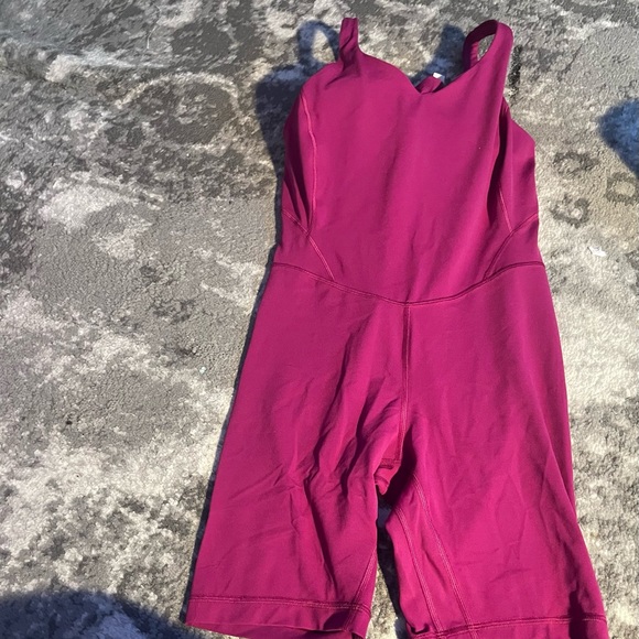 Lululemon bodysuit - Picture 10 of 10